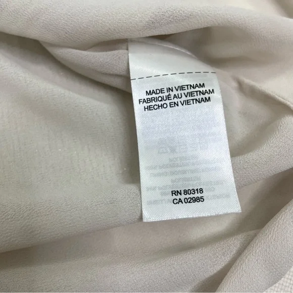 Lucky Brand ecru metallic linen bled crochet sweater shirt ruffle top.Size Large - Picture 8 of 13